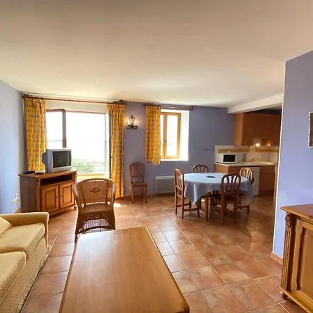 04b7 Beautiful T3 In The Heart Of Lavender - Pool Appartement *