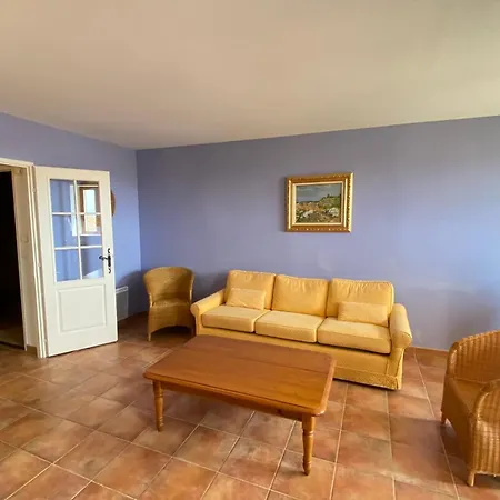 04b7 Beautiful T3 In The Heart Of Lavender - Pool *